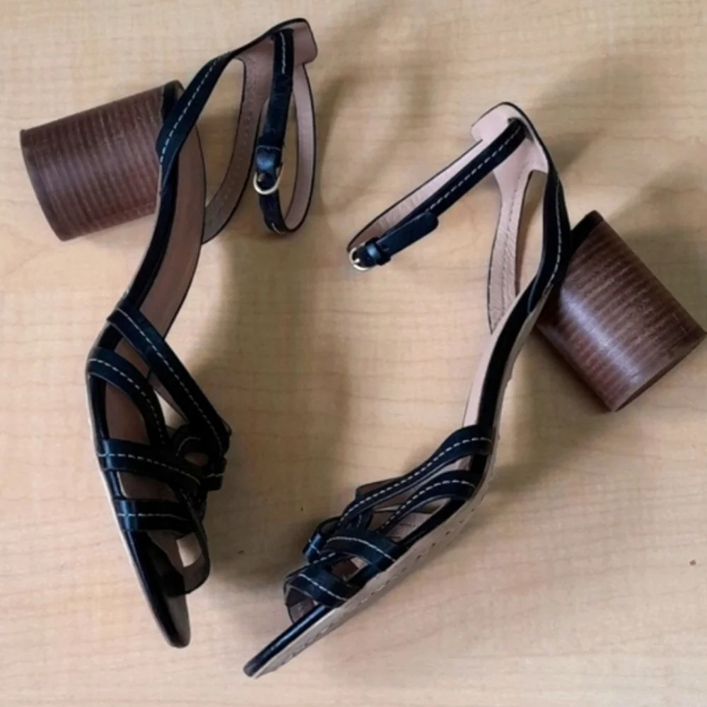 Boden black white